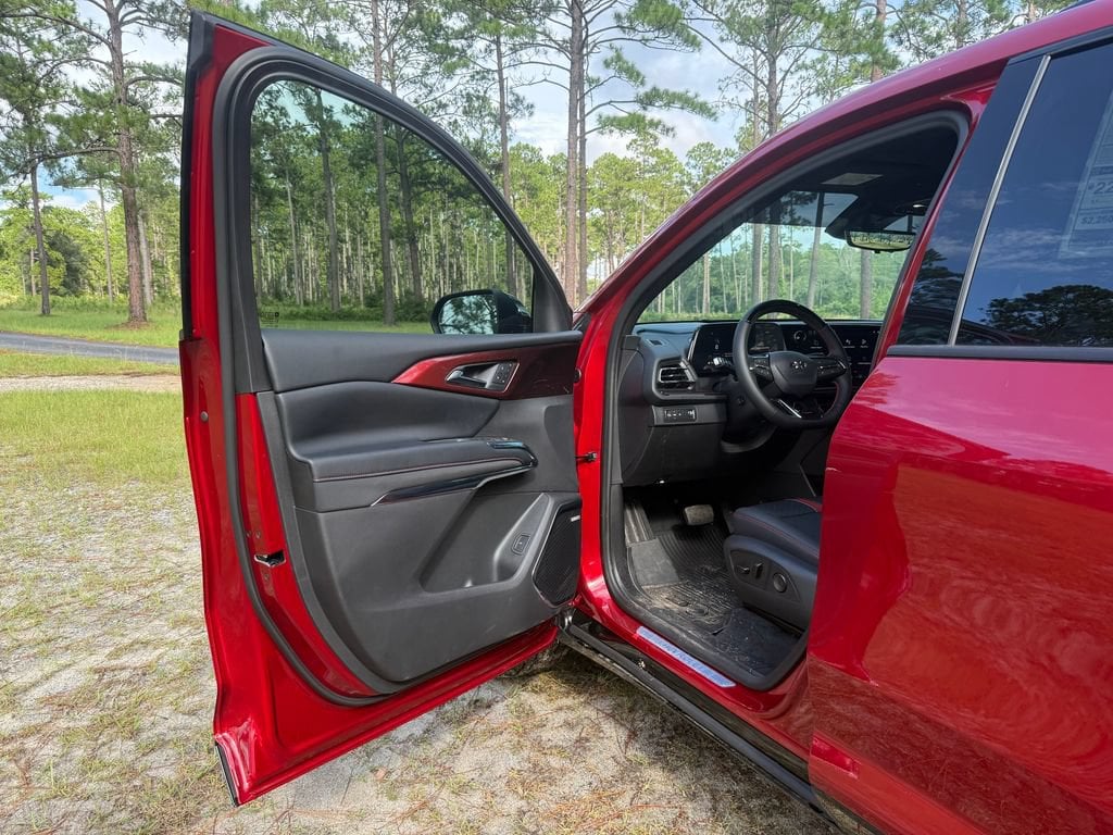 2026 Chevrolet Traverse RS - Photo 11