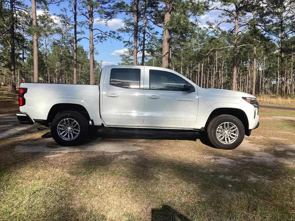2026 Chevrolet Colorado LT - Photo 6