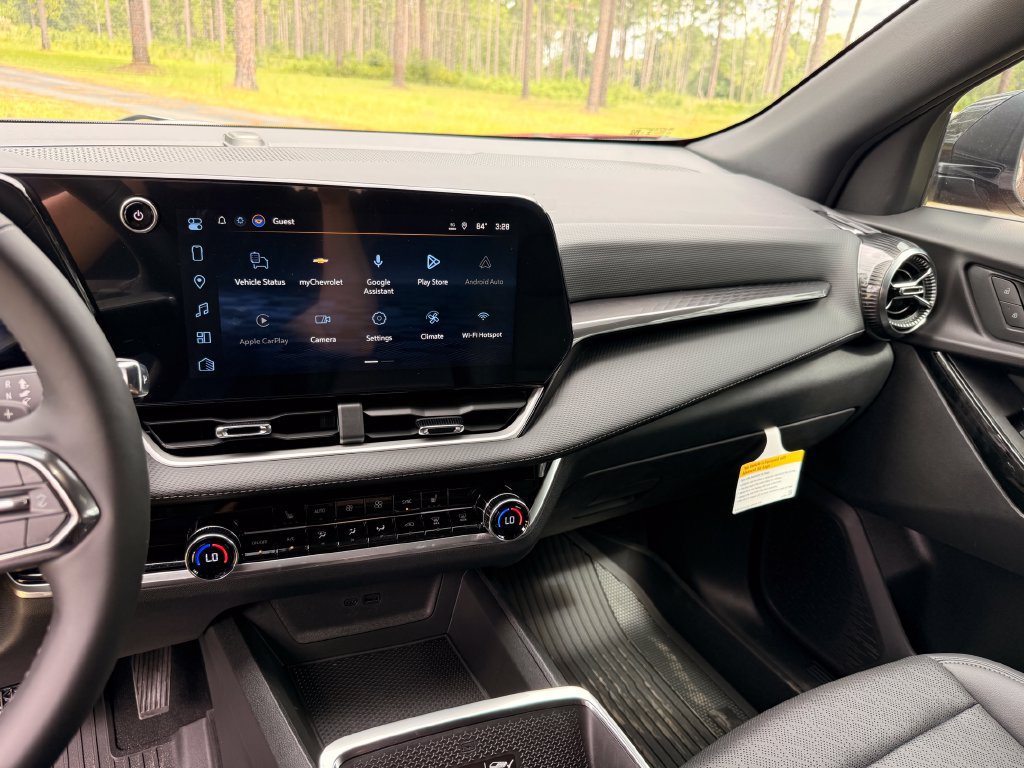 2027 Chevrolet Equinox LT - Photo 16