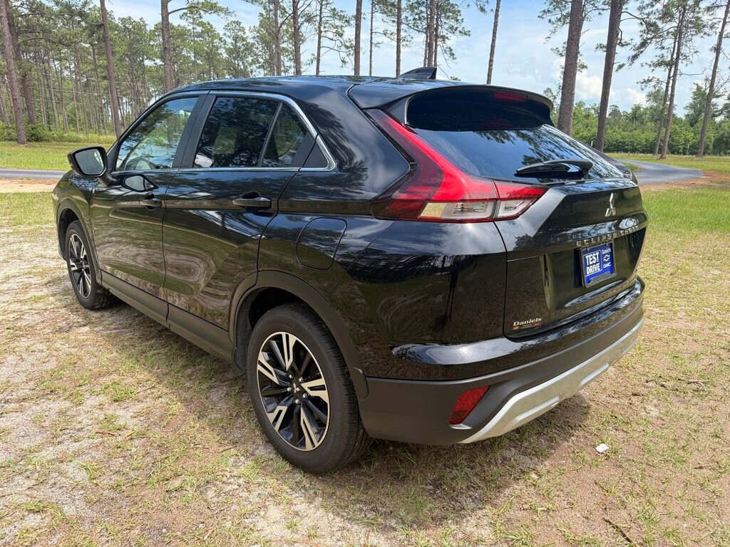 Used 2024 Mitsubishi Eclipse Cross SE