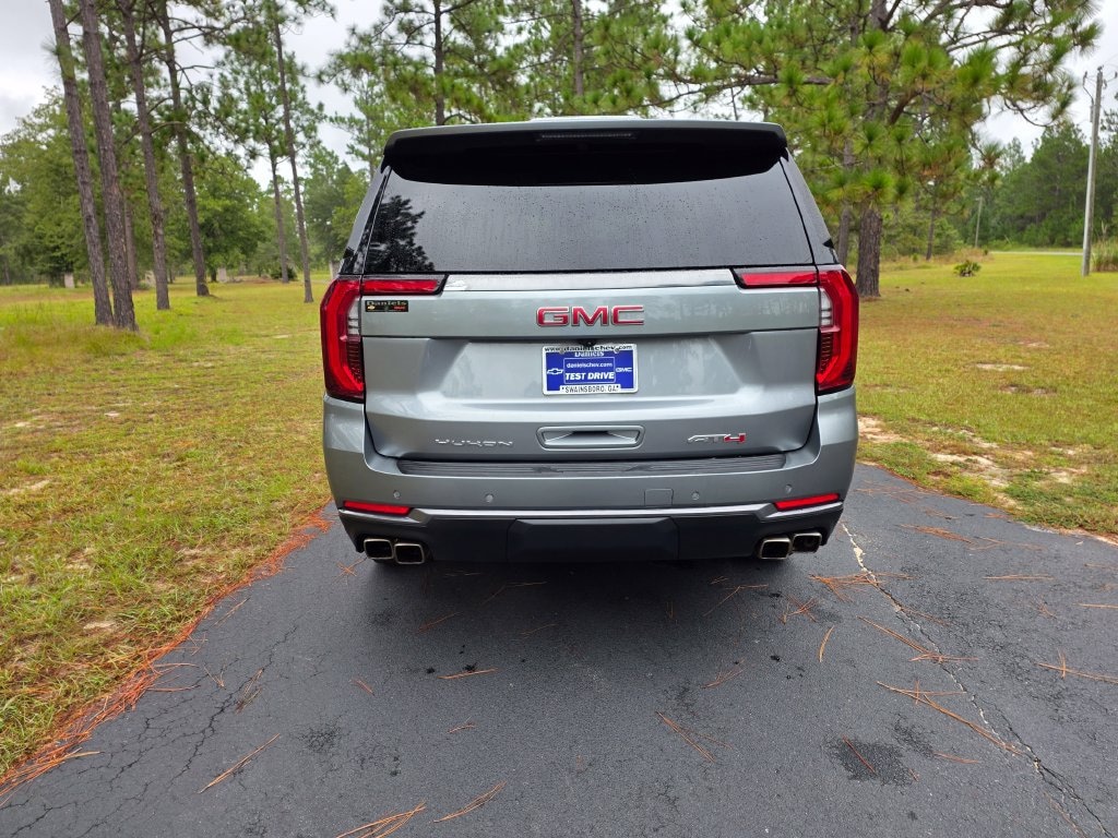Used 2025 GMC Yukon AT4 SUV