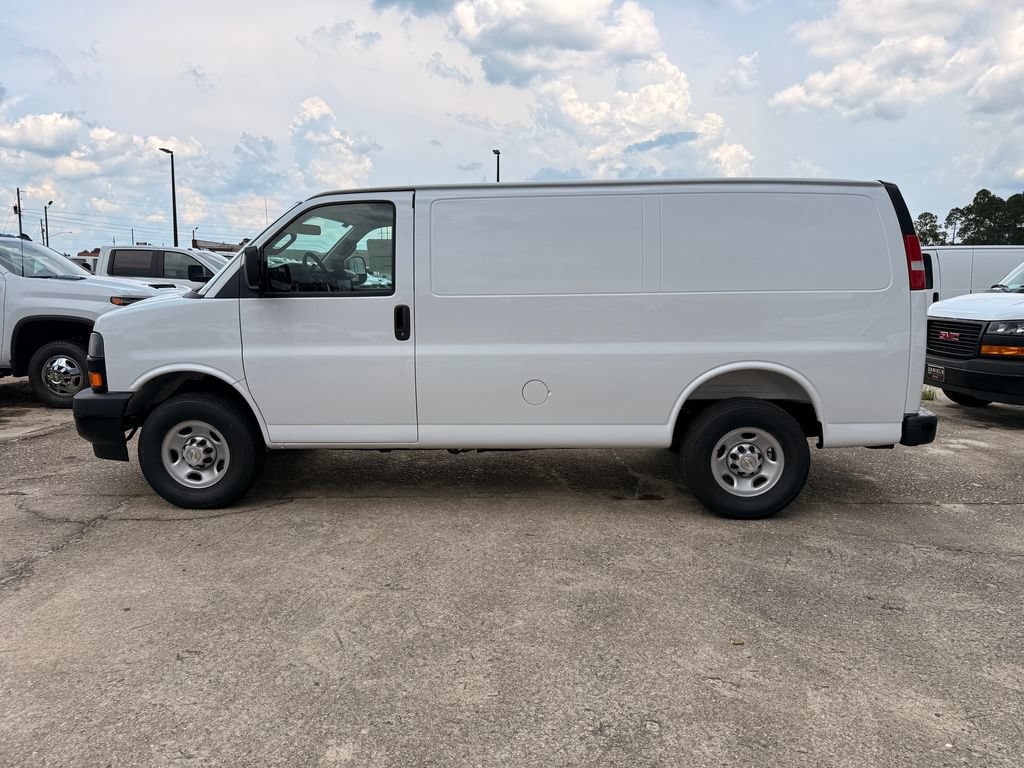 New 2026 Chevrolet Express Cargo WT Van