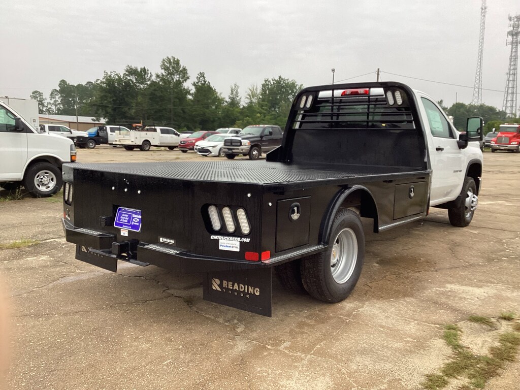 New 2025 Chevrolet Silverado 3500 HD Chassis Cab Work Truck Truck