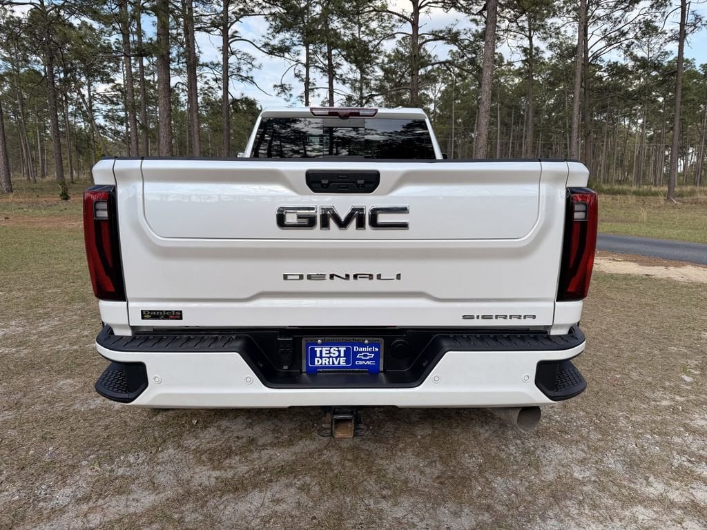 Used 2025 GMC Sierra 3500 HD Denali Ultimate DRW Truck