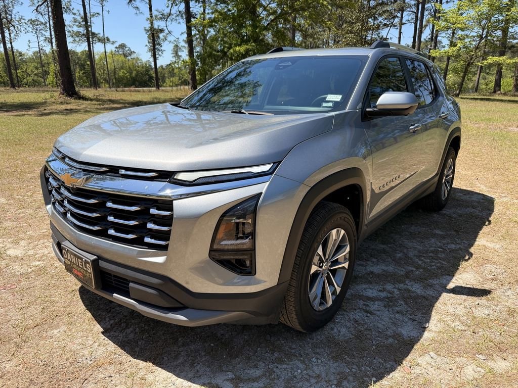 Used 2025 Chevrolet Equinox LT SUV