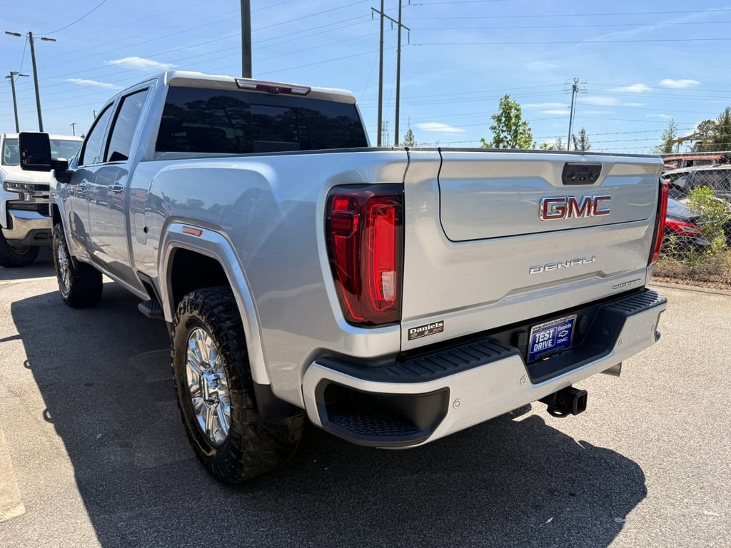 Used 2022 GMC Sierra 2500 HD Denali Truck
