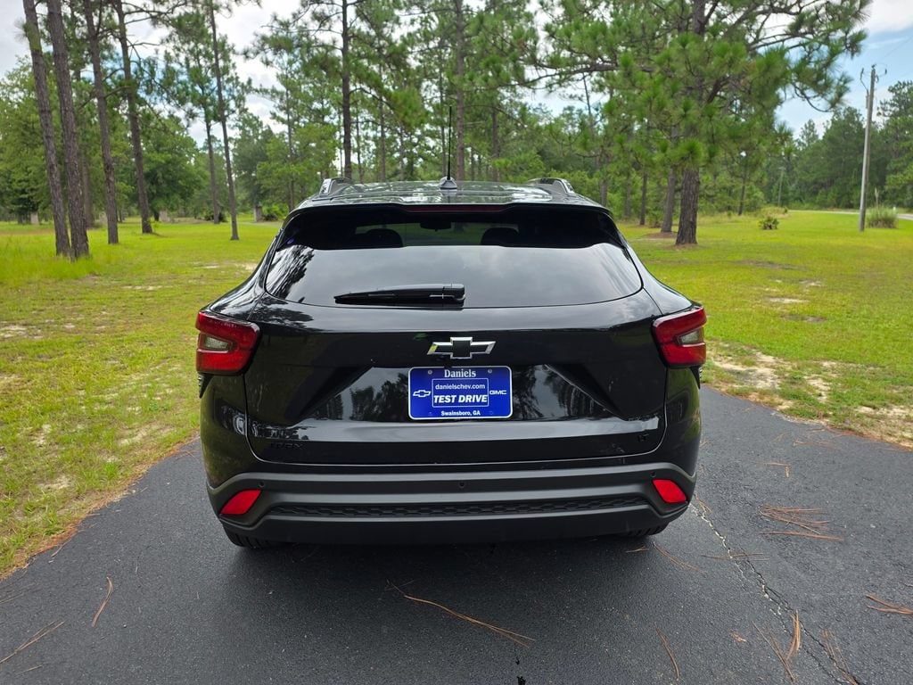 New 2026 Chevrolet Trax LT SUV