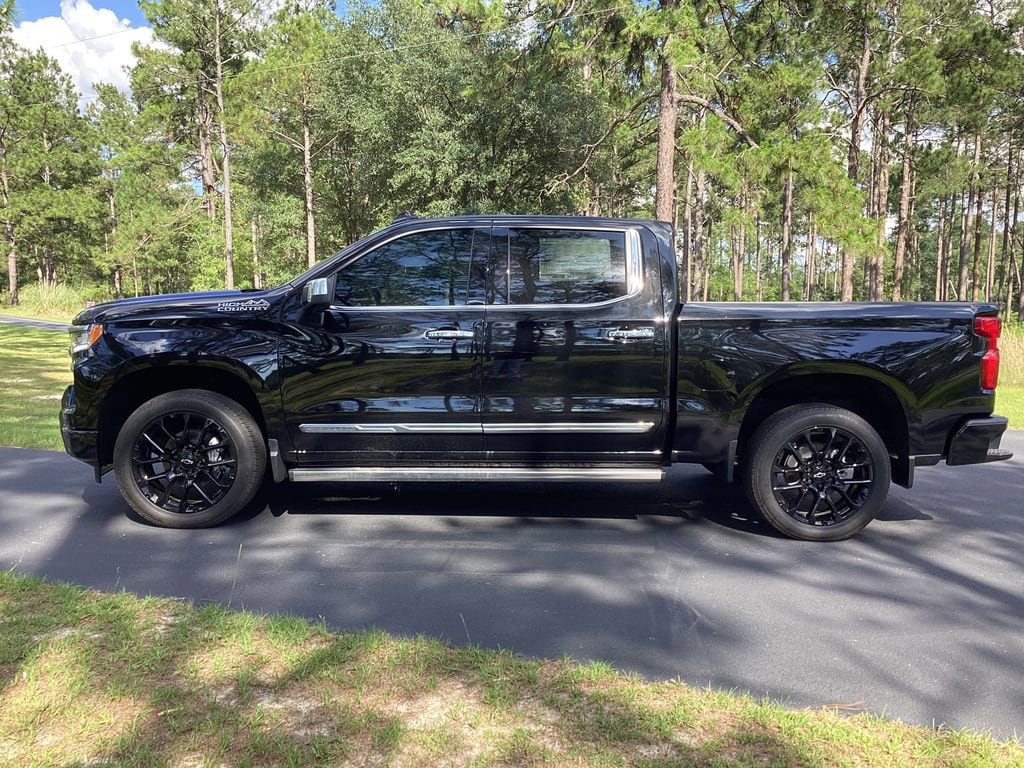 New 2026 Chevrolet Silverado 1500 High Country Truck