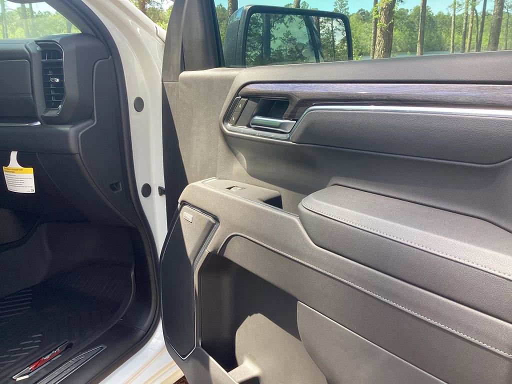 2026 Chevrolet Silverado 1500 LTZ - Photo 22