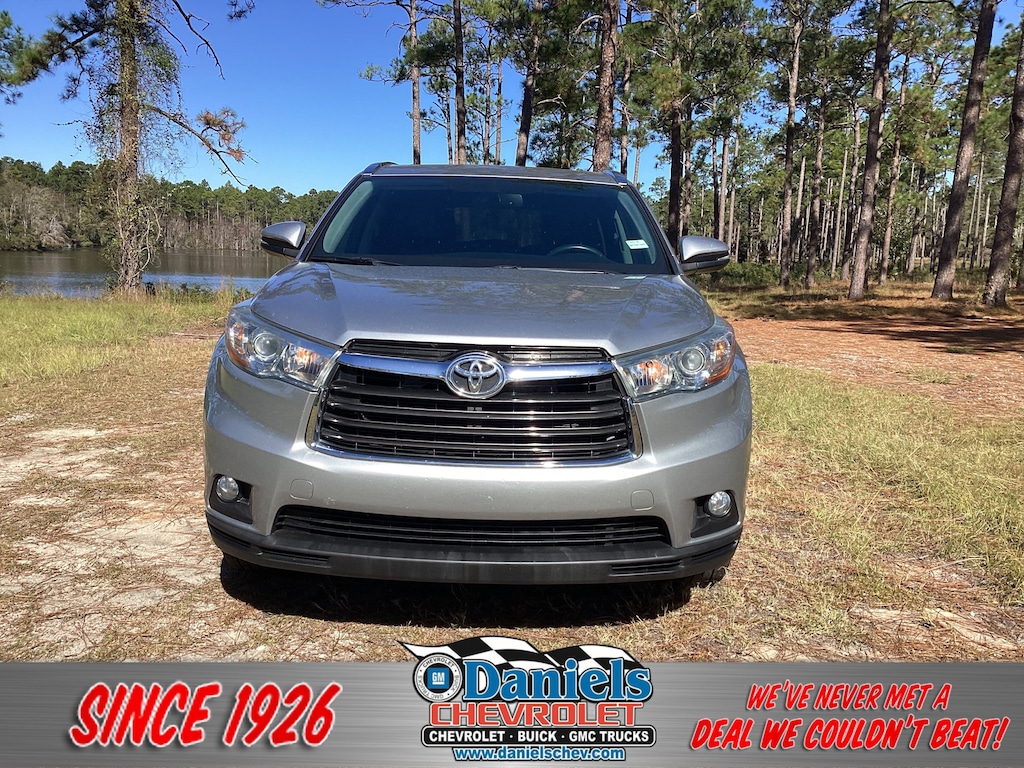 Used 2016 Toyota Highlander XLE V6 SUV