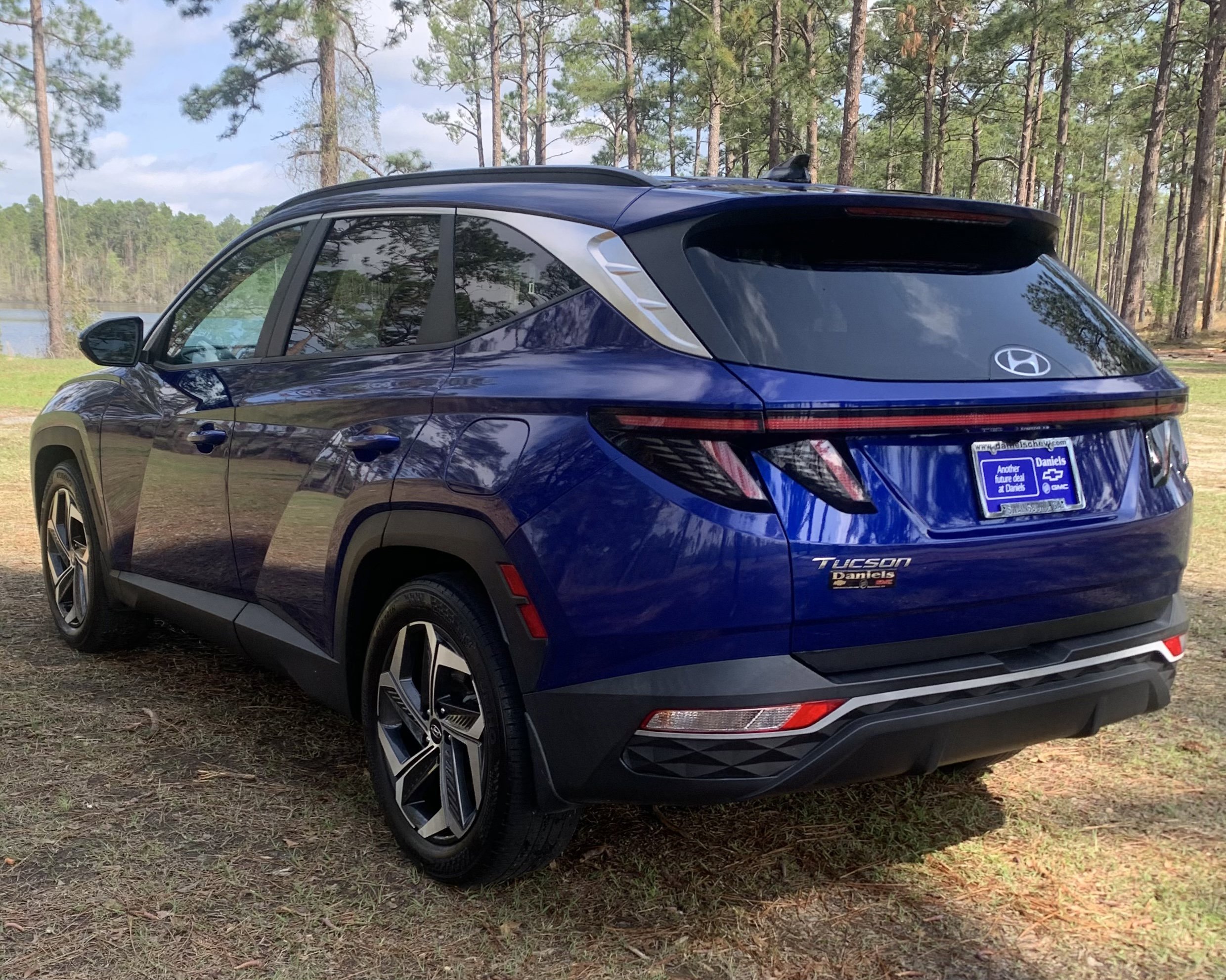 2022 Hyundai Tucson SEL Convenience photo 3