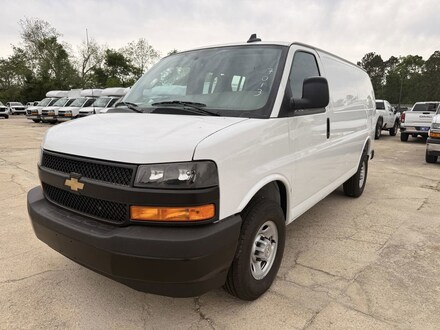 2025 Chevrolet Express Cargo WT Van