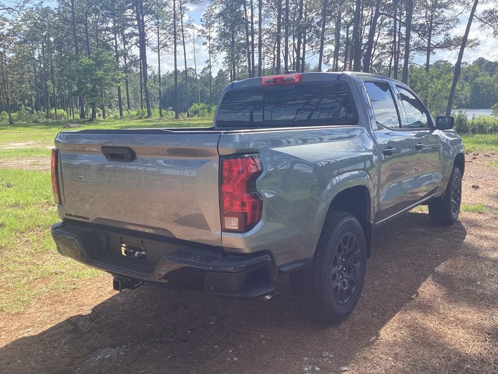 2026 Chevrolet Colorado Work Truck - Photo 5