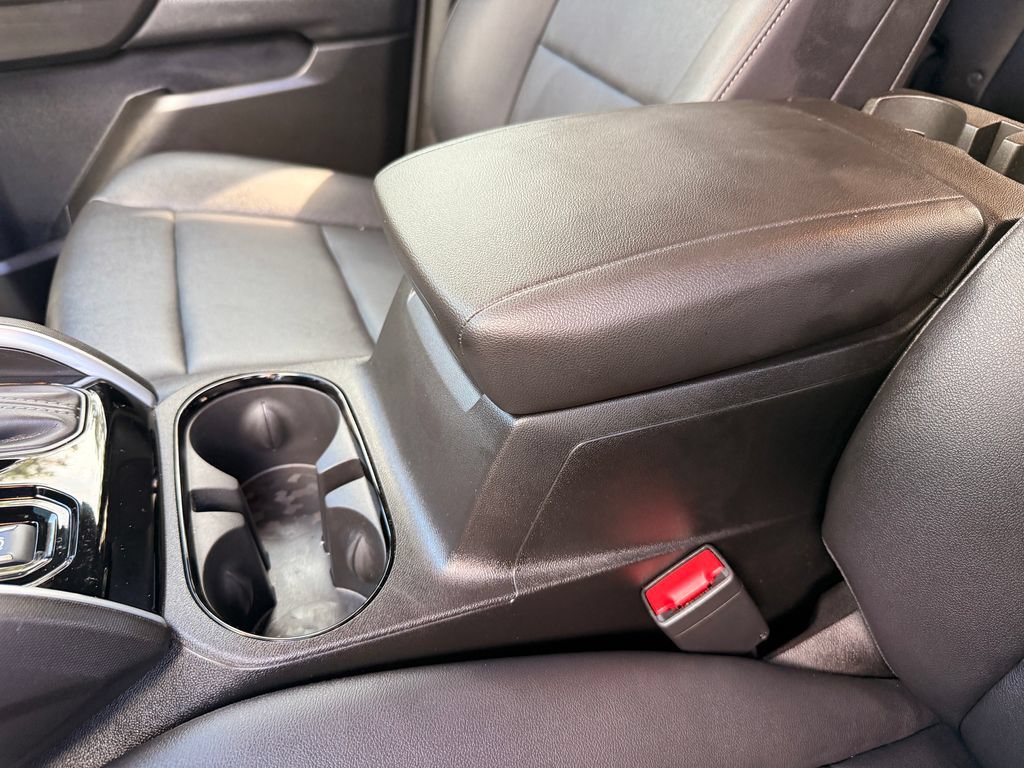 2025 Chevrolet Colorado LT - Photo 22