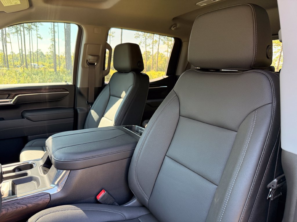 2026 GMC Sierra 1500 SLT - Photo 16