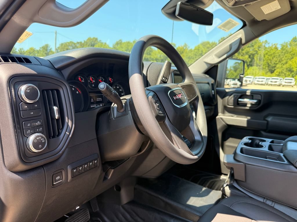 2026 GMC Sierra 2500HD Pro - Photo 13