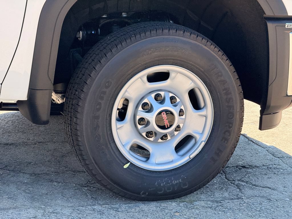 2026 GMC Sierra 2500HD Pro - Photo 10