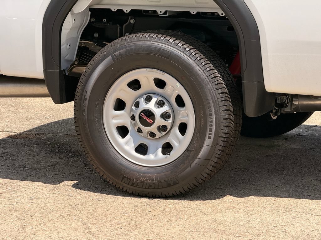 2026 GMC Sierra 2500HD Pro - Photo 9