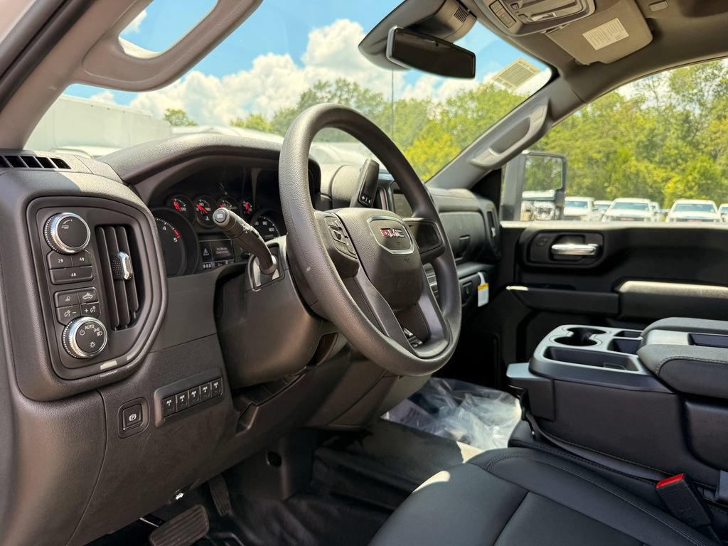 2026 GMC Sierra 2500HD Pro - Photo 13