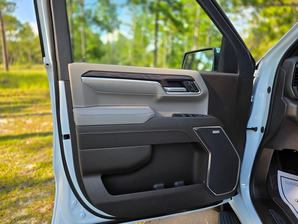 2026 GMC Sierra 1500 SLT - Photo 12