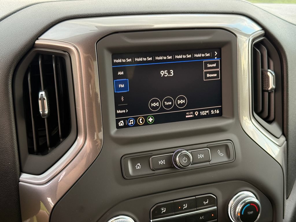 2025 GMC Sierra 3500 Chassis Cab Pro - Photo 18