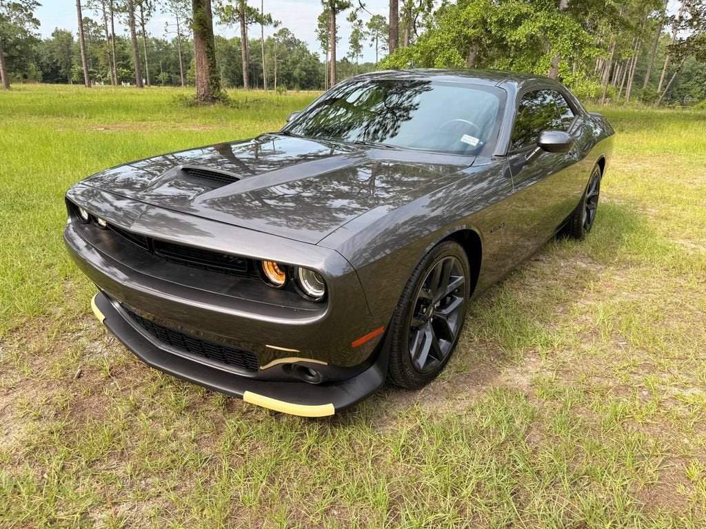 2022 Dodge Challenger R/T's photo
