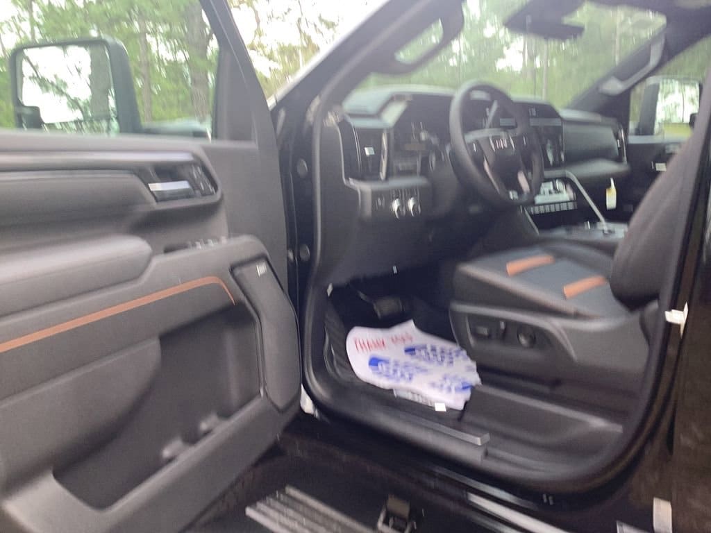 2026 GMC Sierra 2500HD AT4 - Photo 15