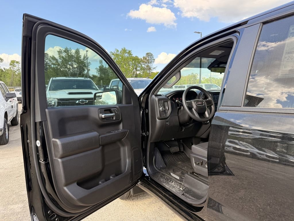 2026 GMC Sierra 1500 Pro - Photo 11