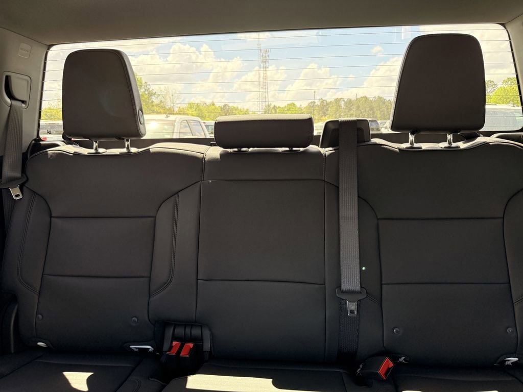 2026 GMC Sierra 2500HD Pro - Photo 26