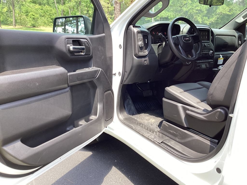 2026 GMC Sierra 1500 Pro - Photo 10