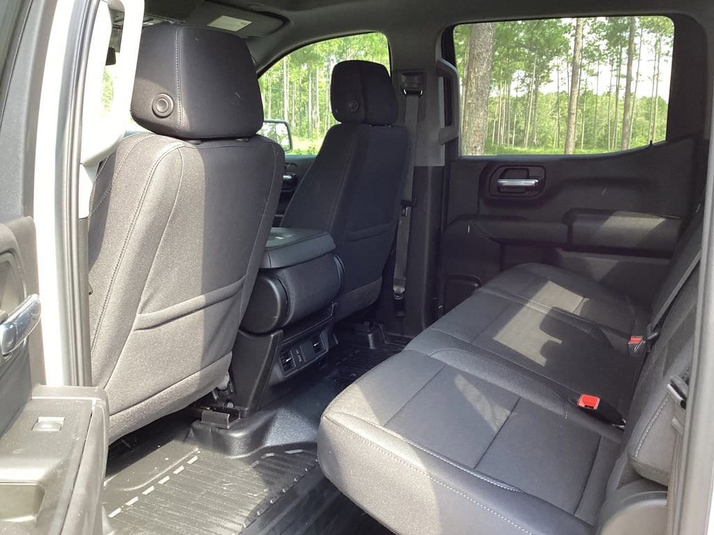 2025 GMC Sierra 1500 Pro - Photo 16