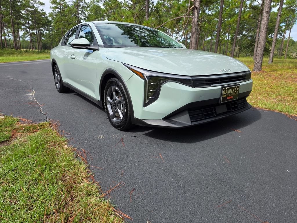 2025 Kia K4 LXS - Photo 7