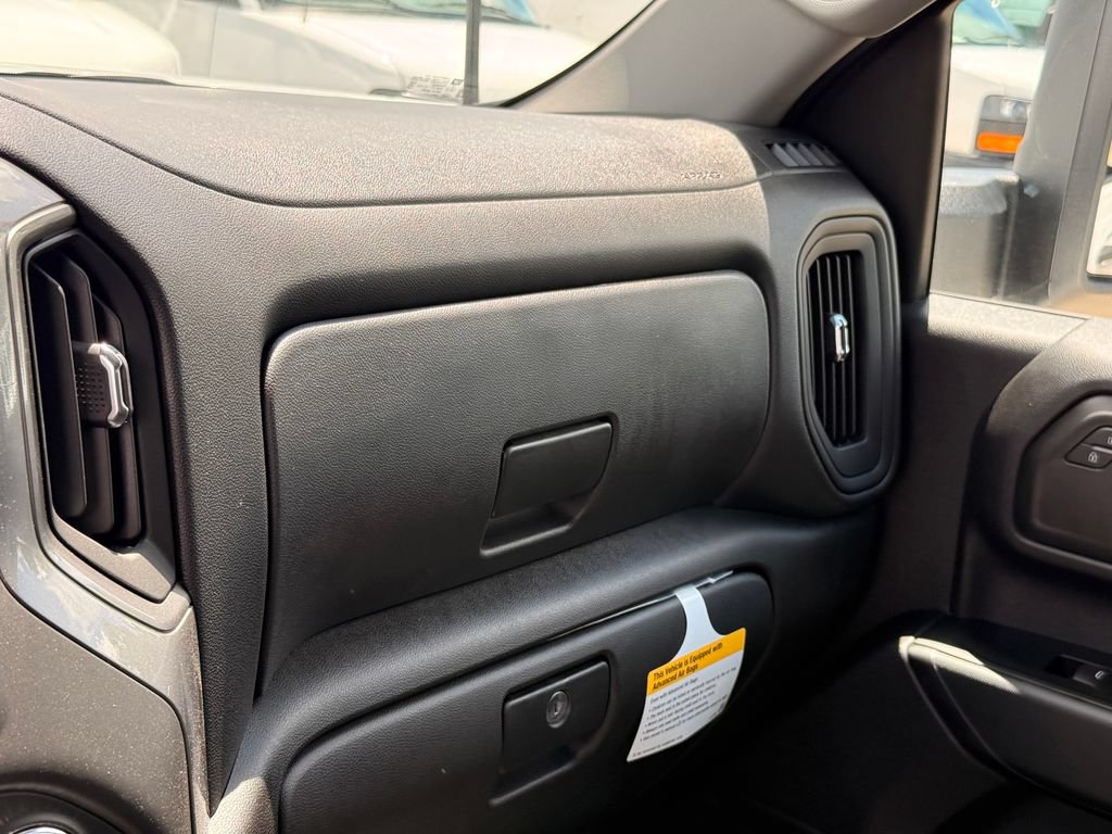 2026 GMC Sierra 3500 Chassis Cab Pro - Photo 18