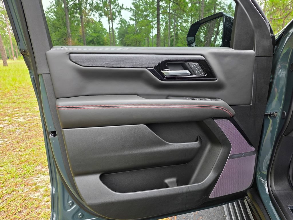 2026 GMC Yukon XL AT4 Ultimate - Photo 13