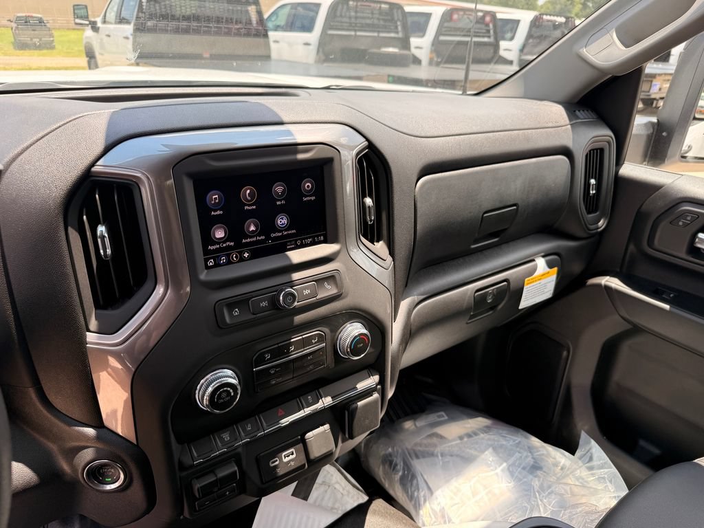 2026 GMC Sierra 3500 Chassis Cab Pro - Photo 17