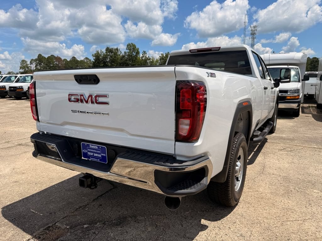 2026 GMC Sierra 2500HD Pro - Photo 5