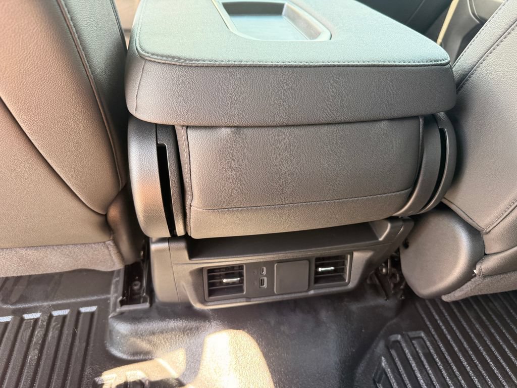 2026 GMC Sierra 2500HD Pro - Photo 25