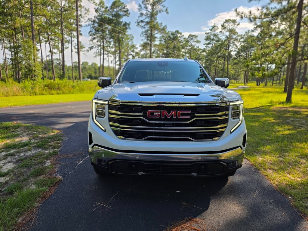 2026 GMC Sierra 1500 SLT - Photo 8