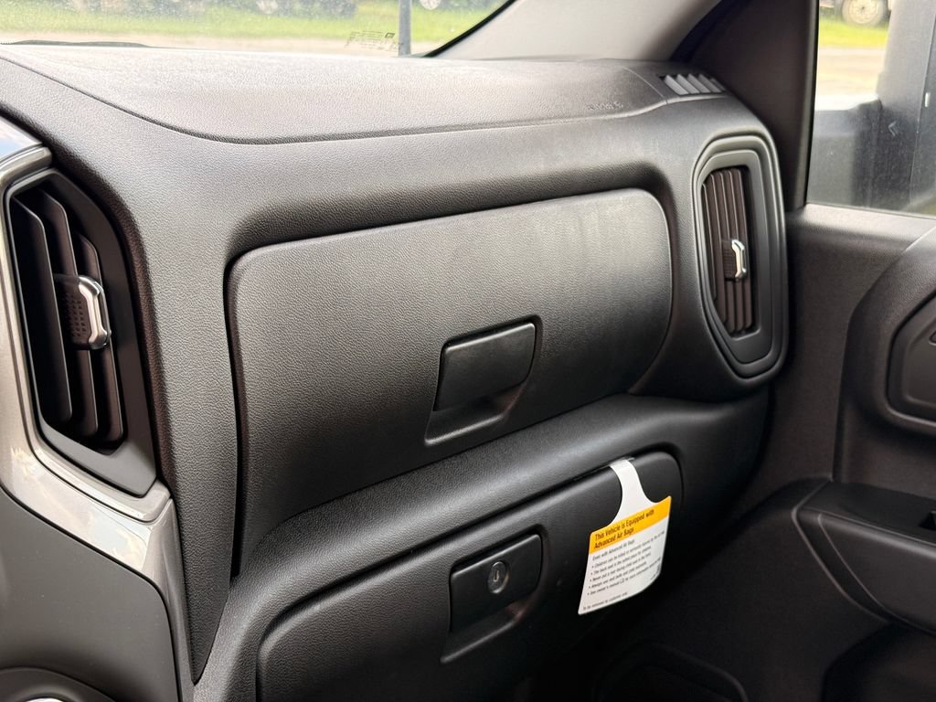 2025 GMC Sierra 3500 Chassis Cab Pro - Photo 20