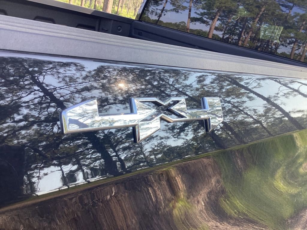 2025 GMC Sierra 1500 Pro - Photo 11