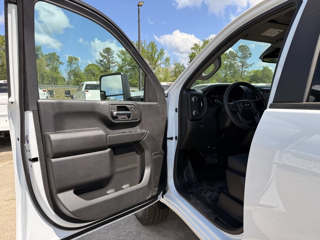 2026 GMC Sierra 2500HD Pro - Photo 9