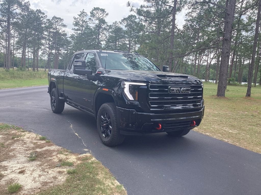 2026 GMC Sierra 2500HD AT4 - Photo 8