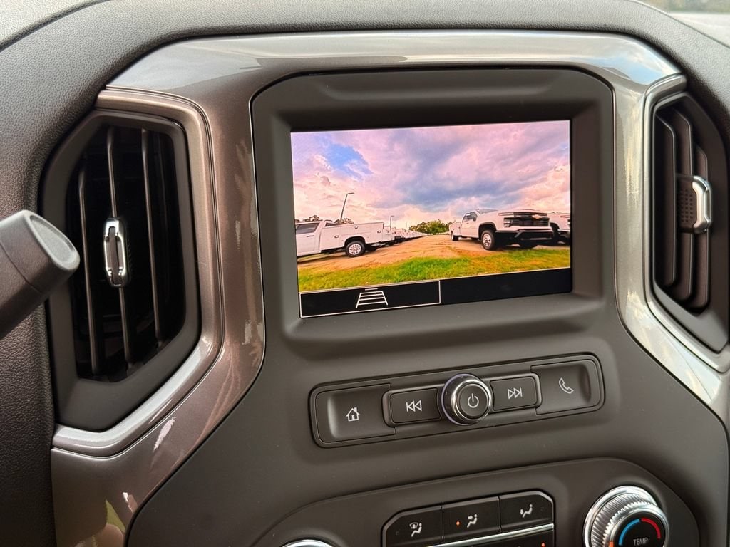 2025 GMC Sierra 3500 Chassis Cab Pro - Photo 19