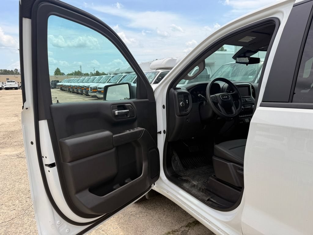 2026 GMC Sierra 1500 Pro - Photo 11