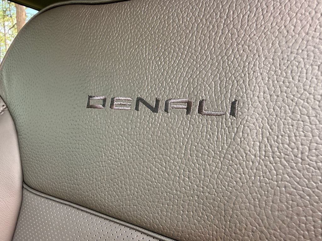 2026 GMC Sierra 1500 Denali - Photo 17