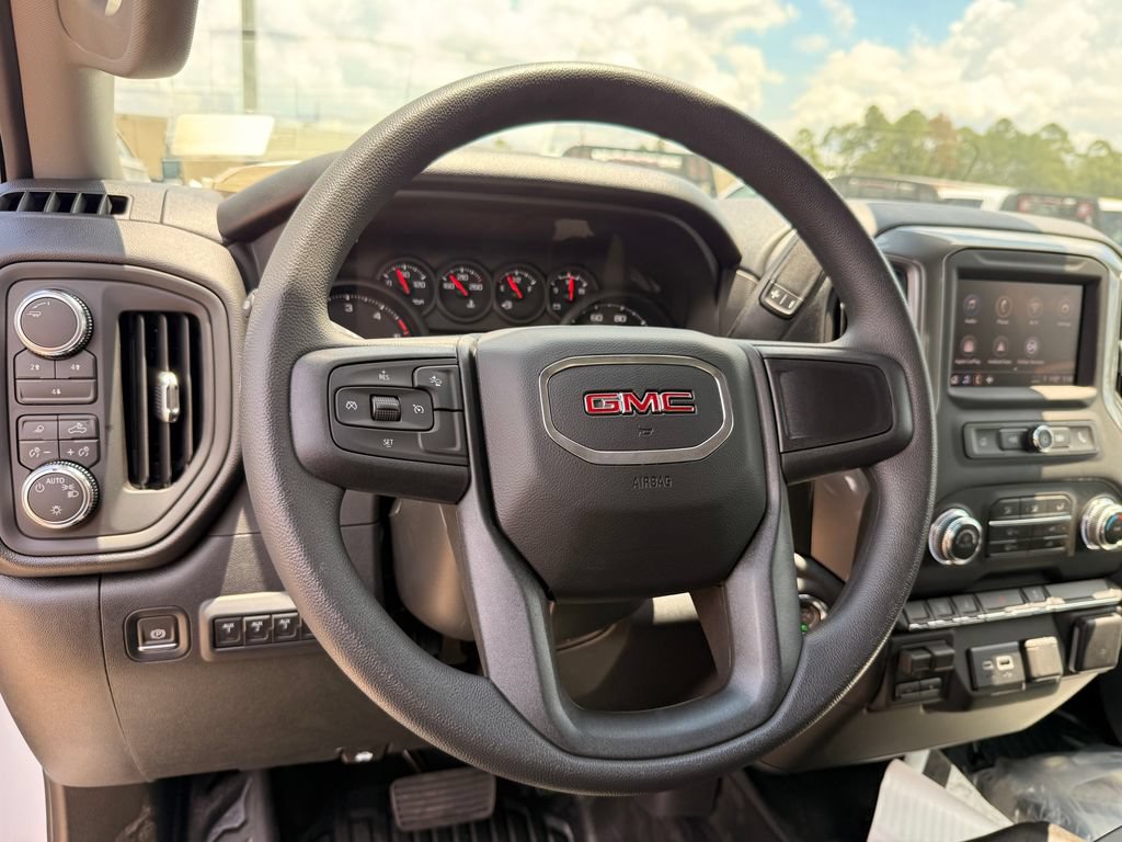 2026 GMC Sierra 3500 Chassis Cab Pro - Photo 16