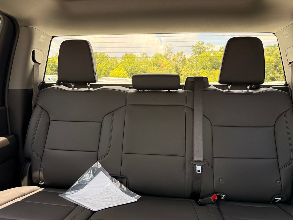 2026 GMC Sierra 3500 Chassis Cab Pro - Photo 28