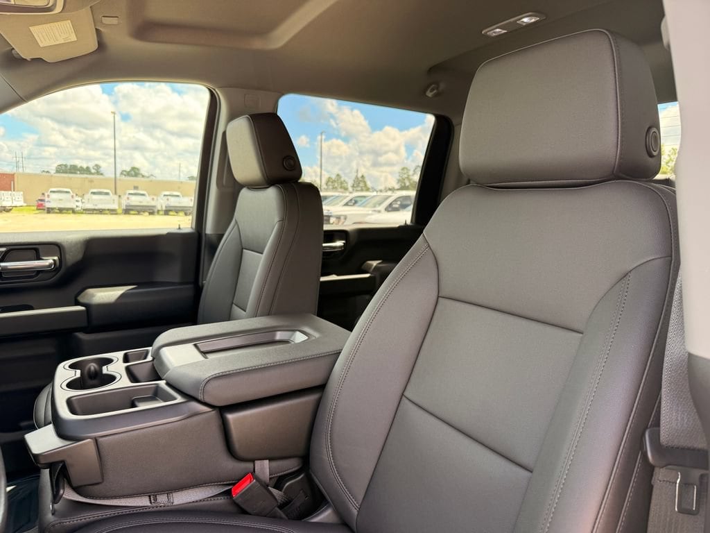 2026 GMC Sierra 2500HD Pro - Photo 12