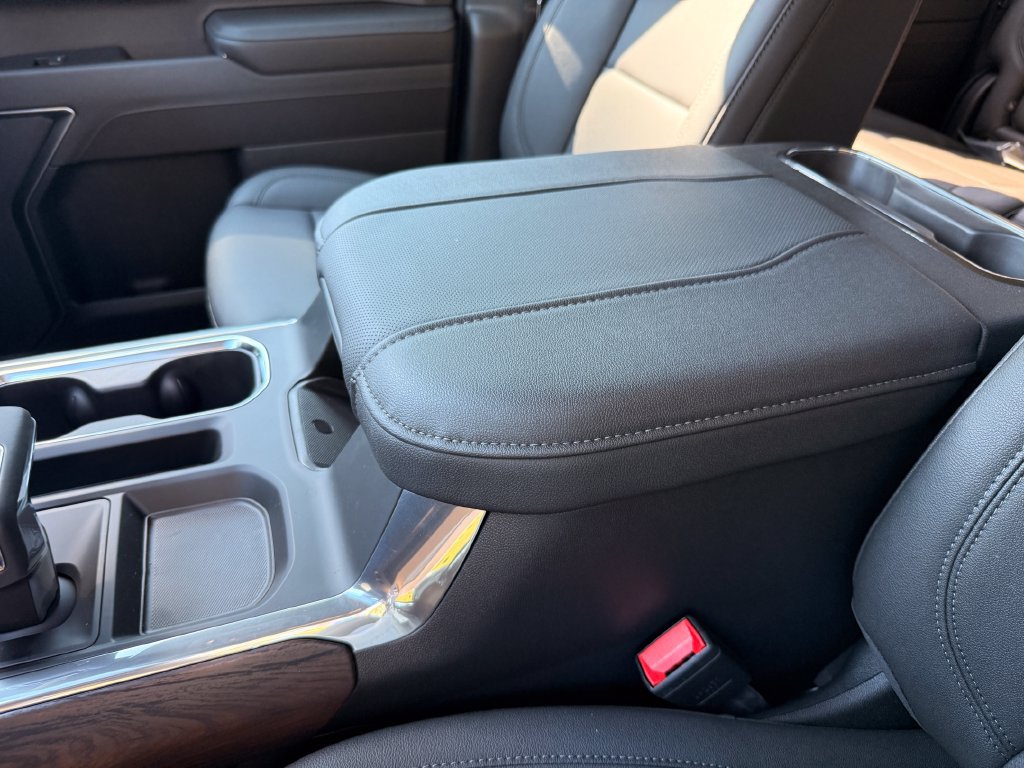 2026 GMC Sierra 1500 SLT - Photo 26