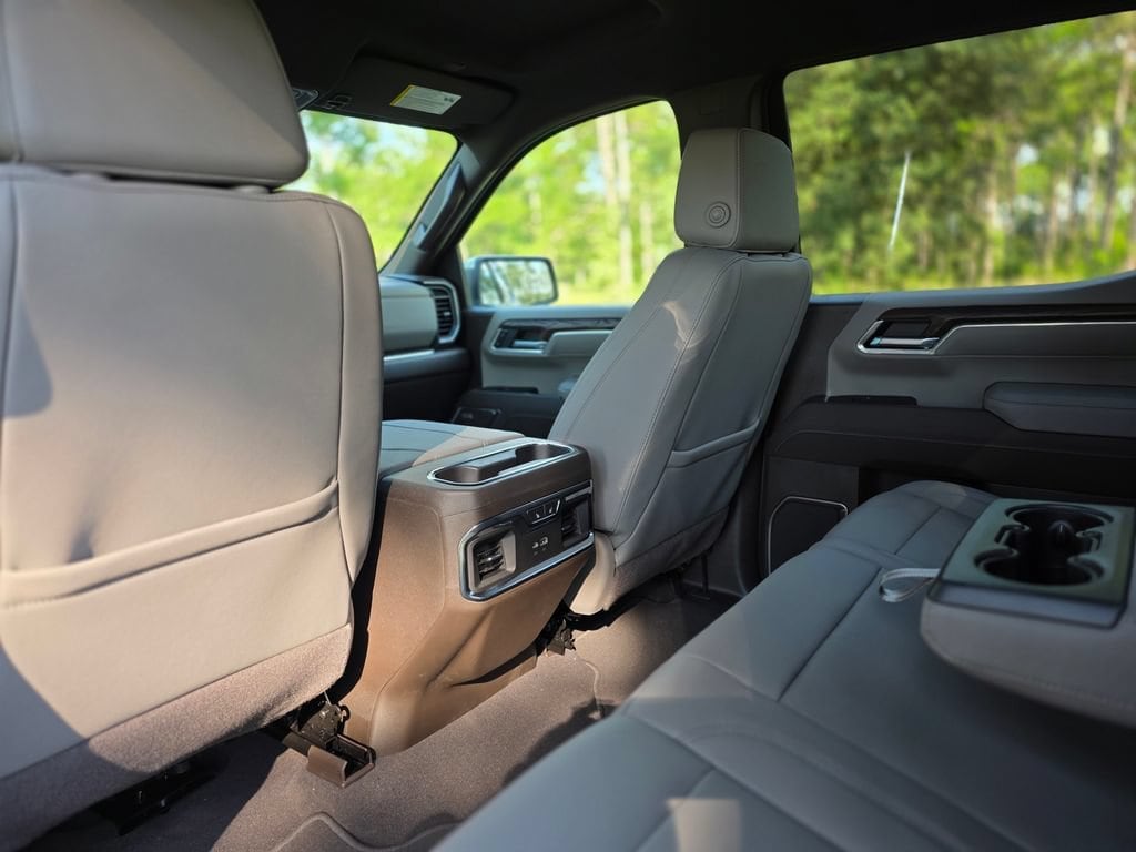 2026 GMC Sierra 1500 SLT - Photo 19